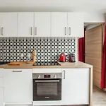 Bright And Cosy Flat At The Heart Of Paris In A Trendy District - Welkeys